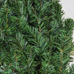 Canadian Pine Artificial Christmas Wreath, 60-Inch, Unlit