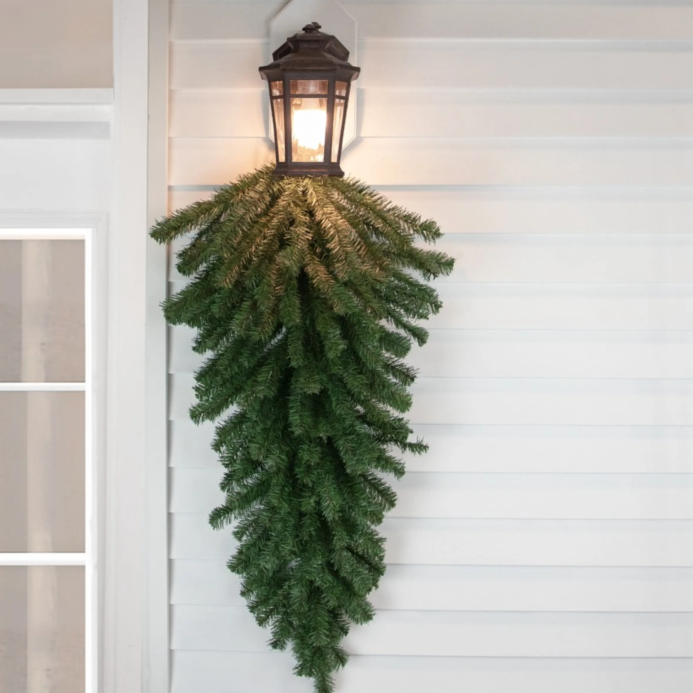 42" Canadian Pine Artificial Christmas Teardrop Swag - Unlit