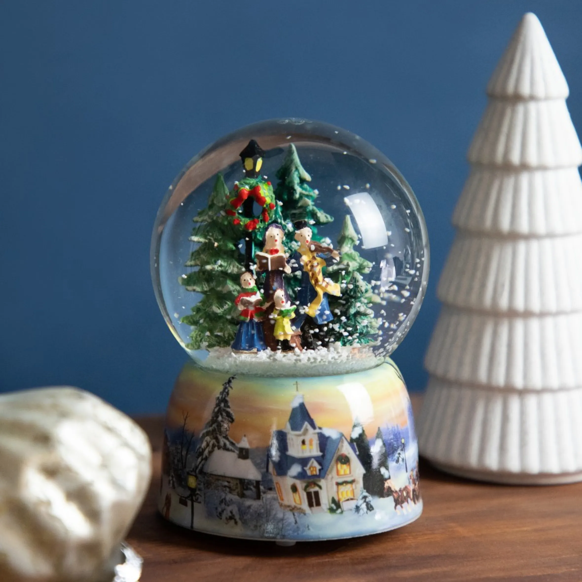 6" Christmas Carolers Winter Scene Musical Snow Globe
