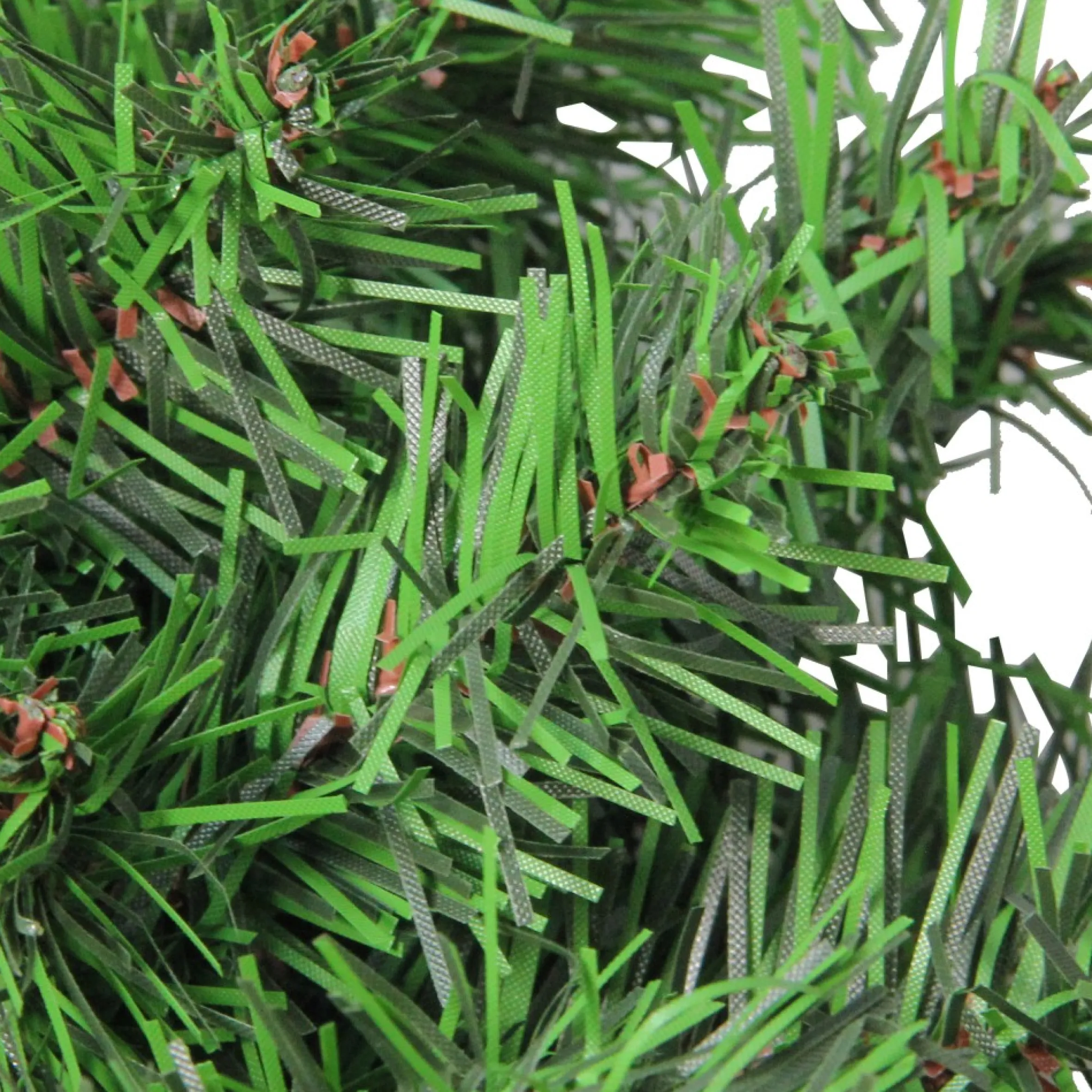 Colorado Spruce Artificial Christmas Wreath, 16-Inch, Unlit