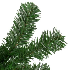 8" Deluxe Windsor Pine Artificial Christmas Wreath - Unlit