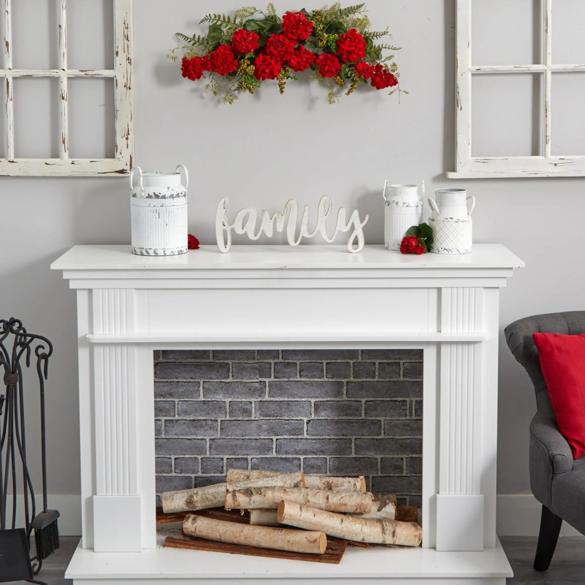 32" Geranium And Berry Artificial Christmas Swag, Unlit