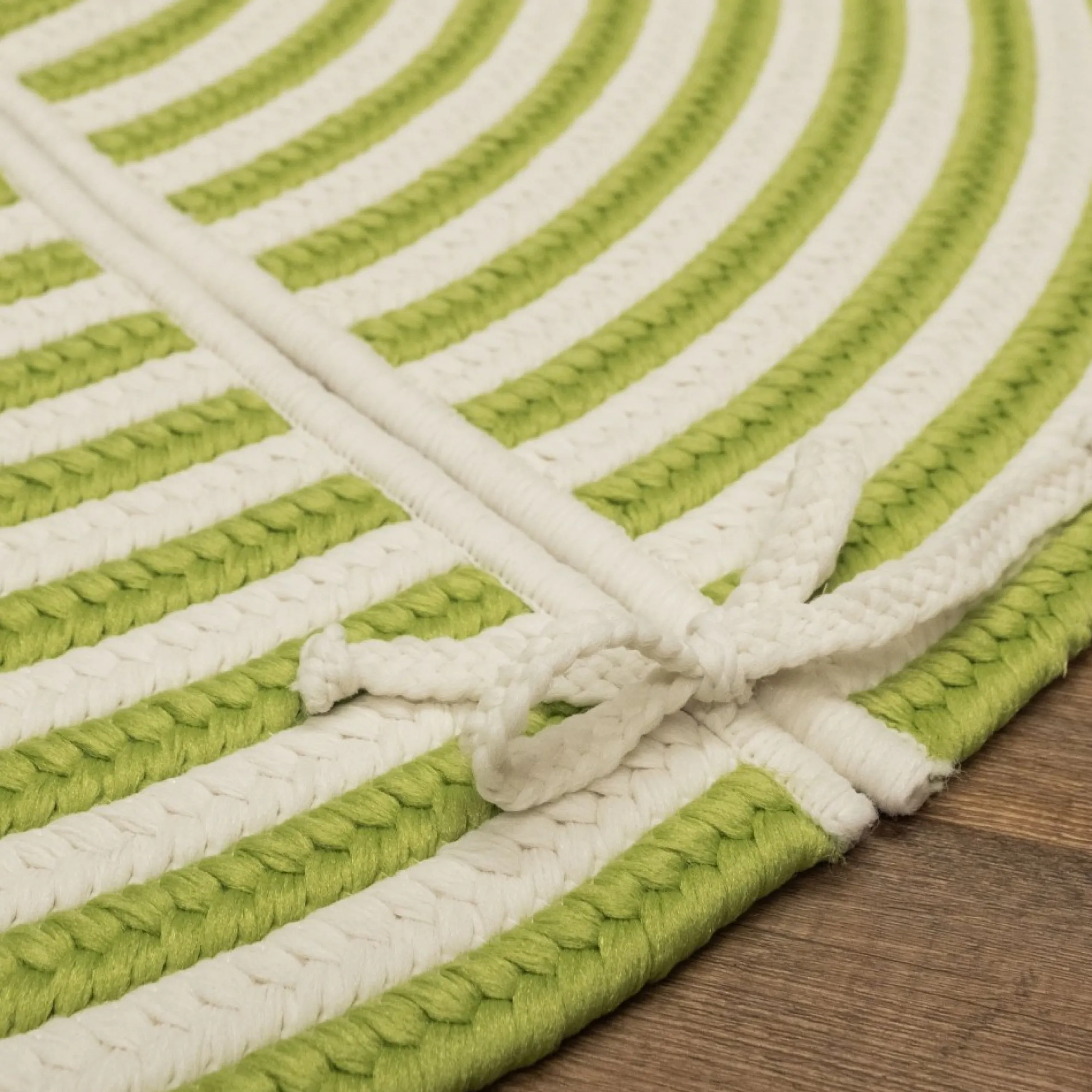 50" Green And White Woven Candy Cane Round Christmas Tree Skirt