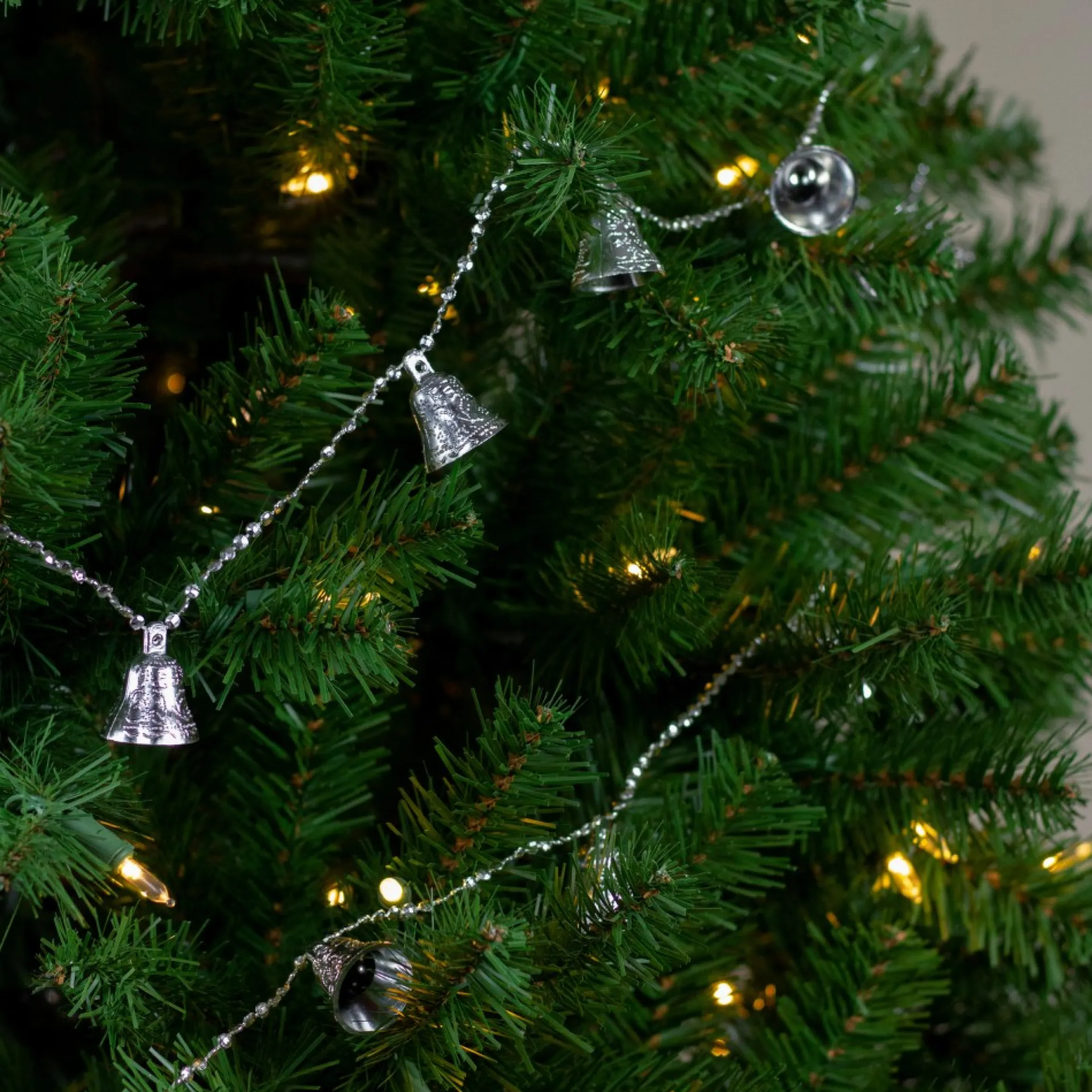 9' Jingle Bell Beaded Christmas Garland