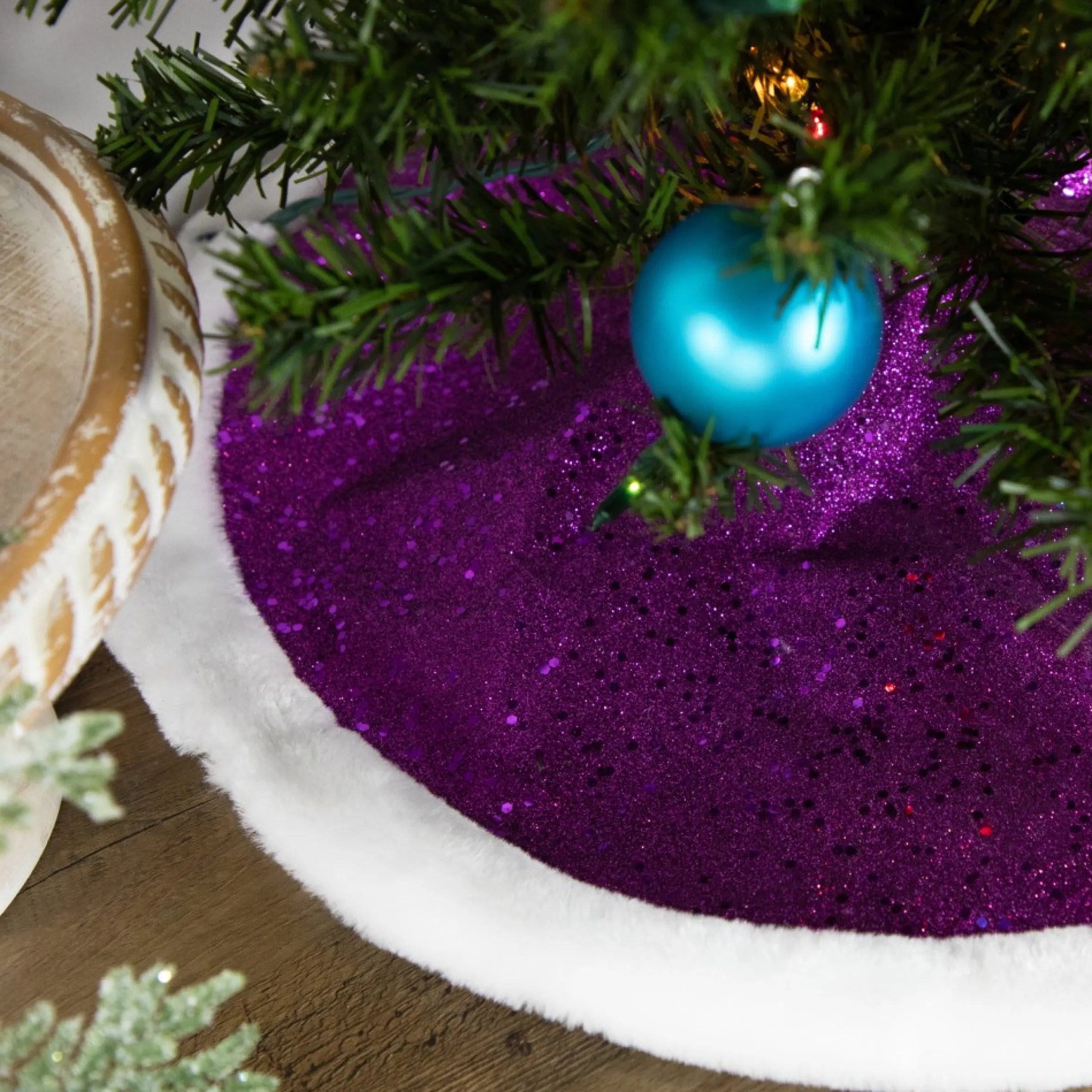 20" Magenta Glittered Mini Christmas Tree Skirt With White Fur Trim