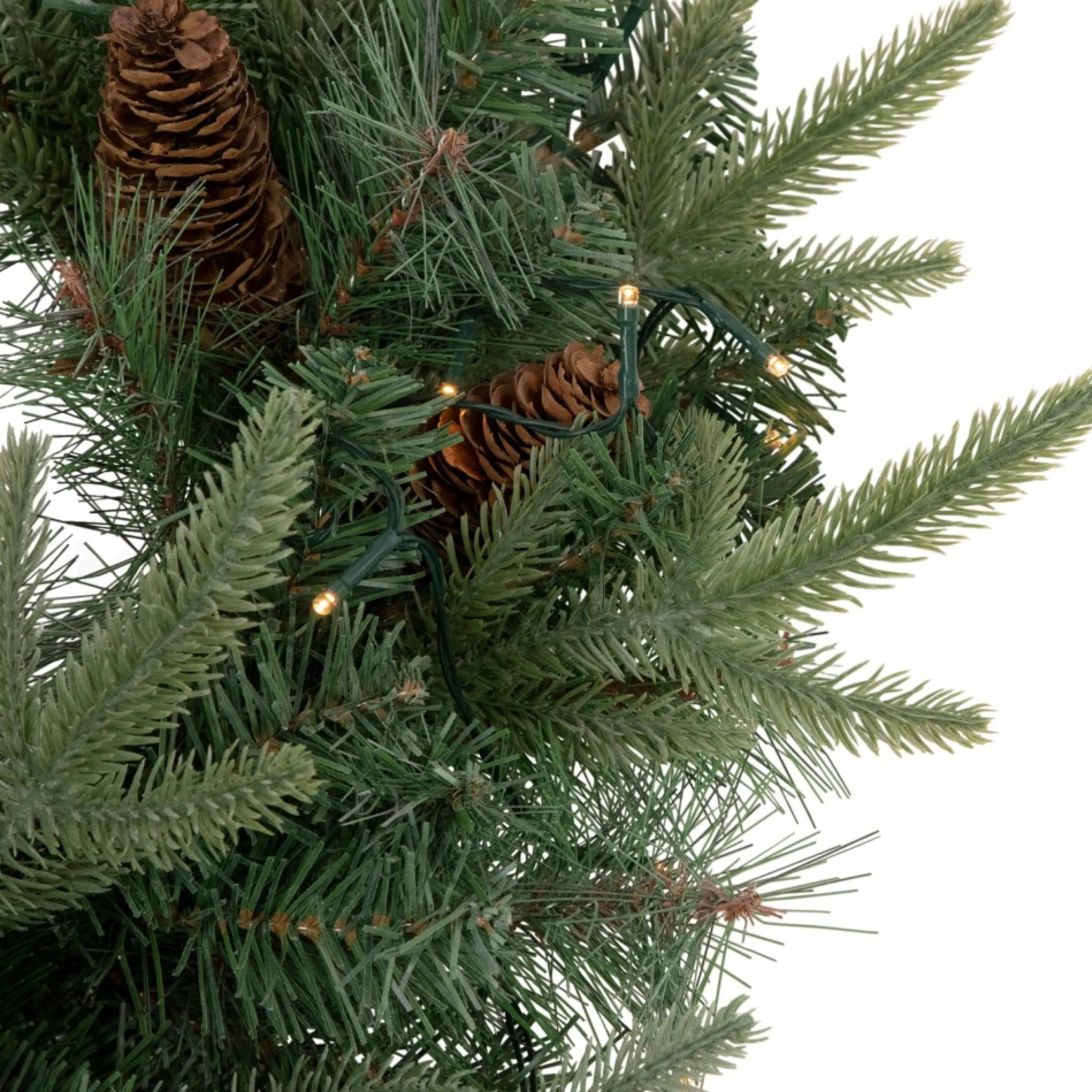 24" Pre-Lit Artificial Mixed Pine And Pine Cone Christmas Wreath