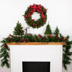 Pre-Lit Canadian Pine Artificial Christmas Wreath, 24-Inch, Clear Lights
