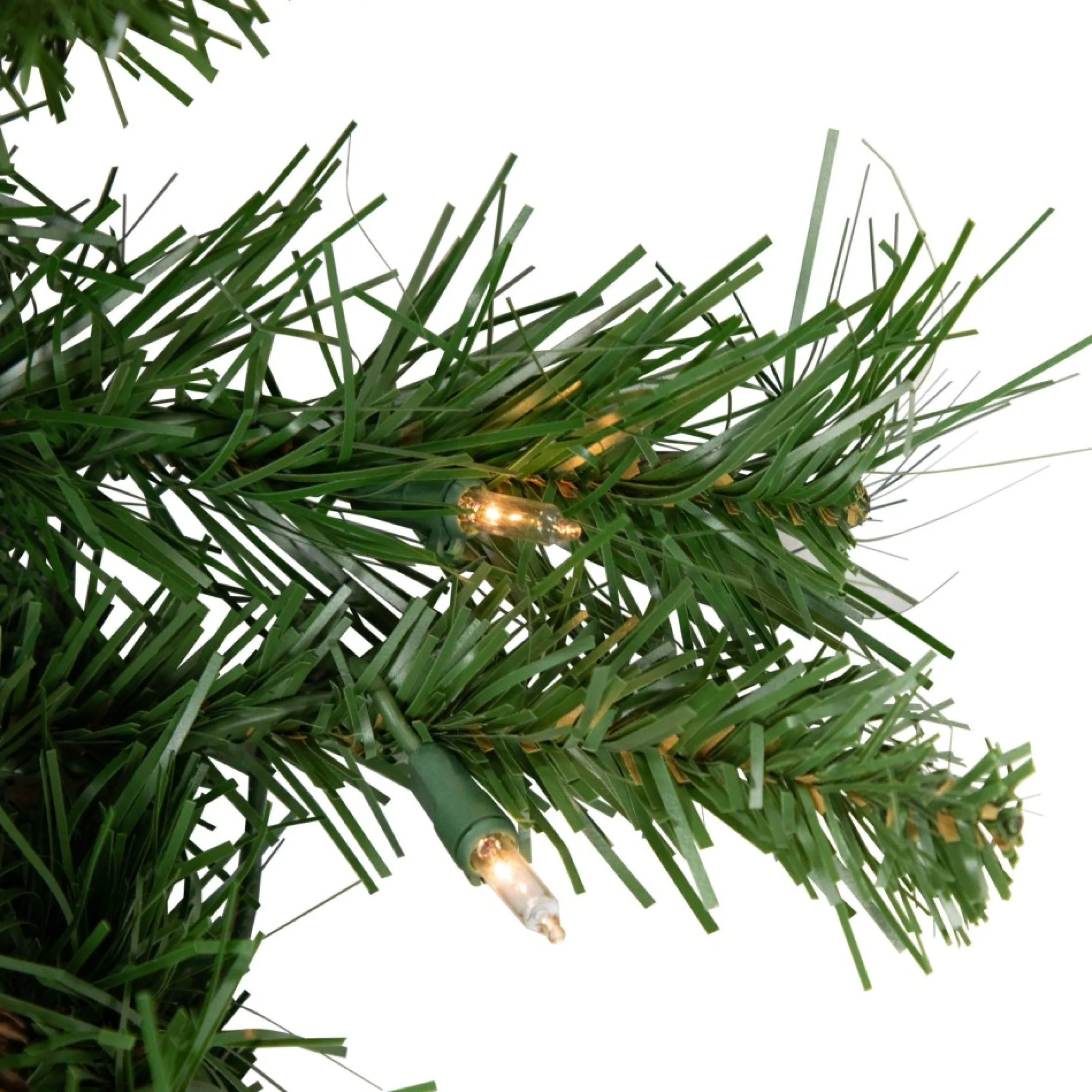 30" Pre-Lit Dakota Red Pine Artificial Christmas Teardrop Swag, Clear Dura Lights