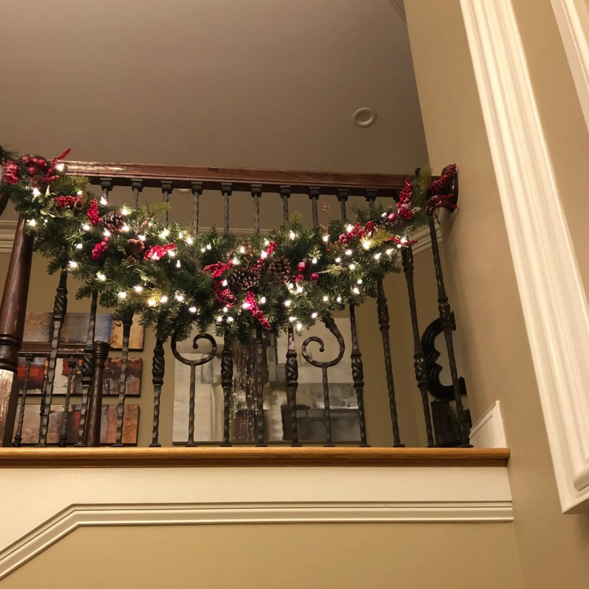 60" Pre-Lit Eastern Pine Artificial Christmas Swag - Clear Lights