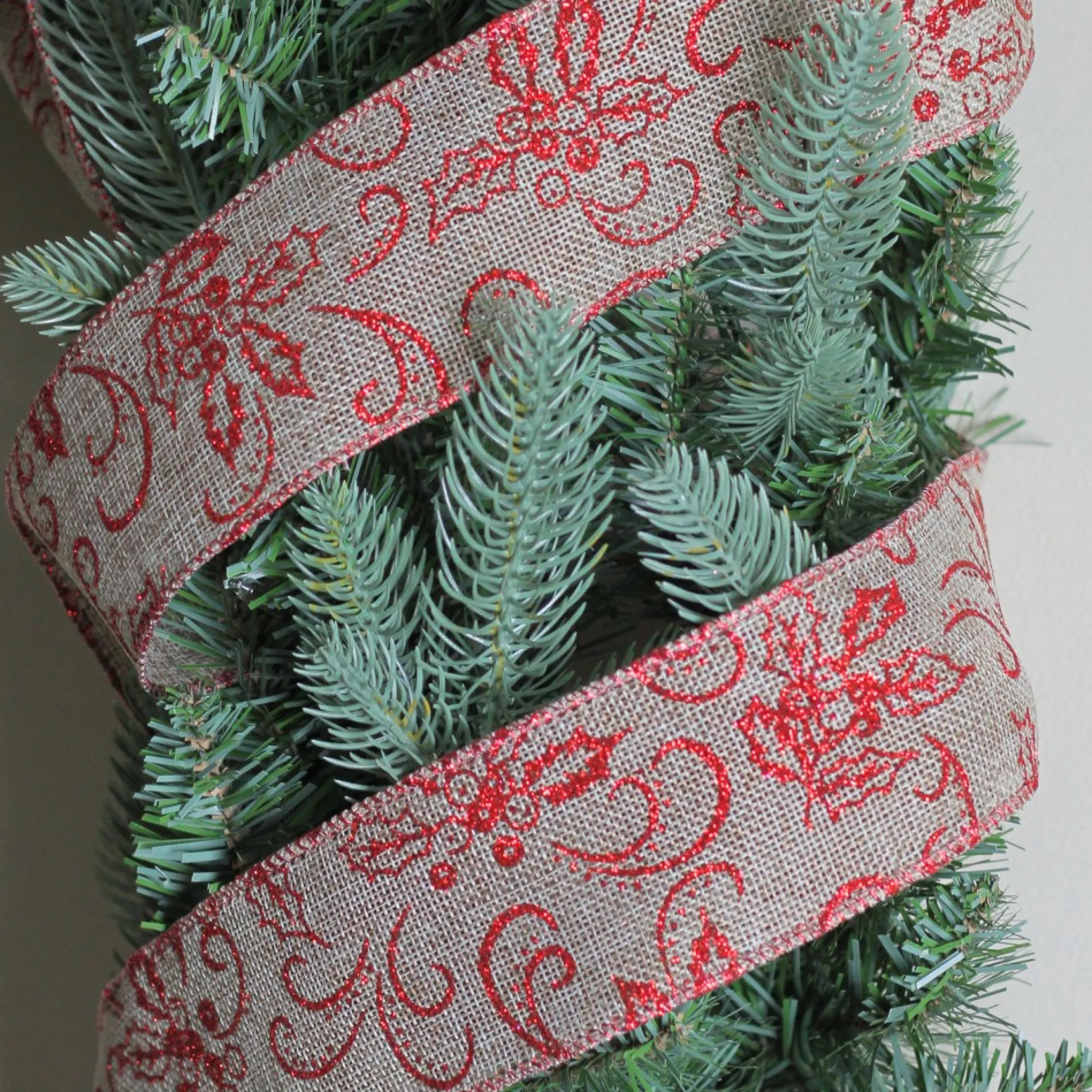 Red And Beige Christmas Wired Craft Ribbon 2.5" X 10 Yards