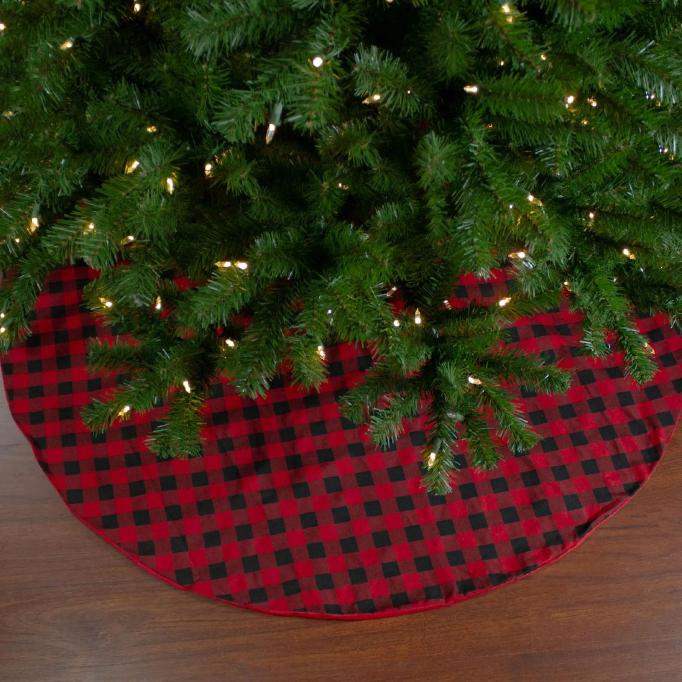 48" Red And Black Buffalo Plaid Christmas Tree Skirt