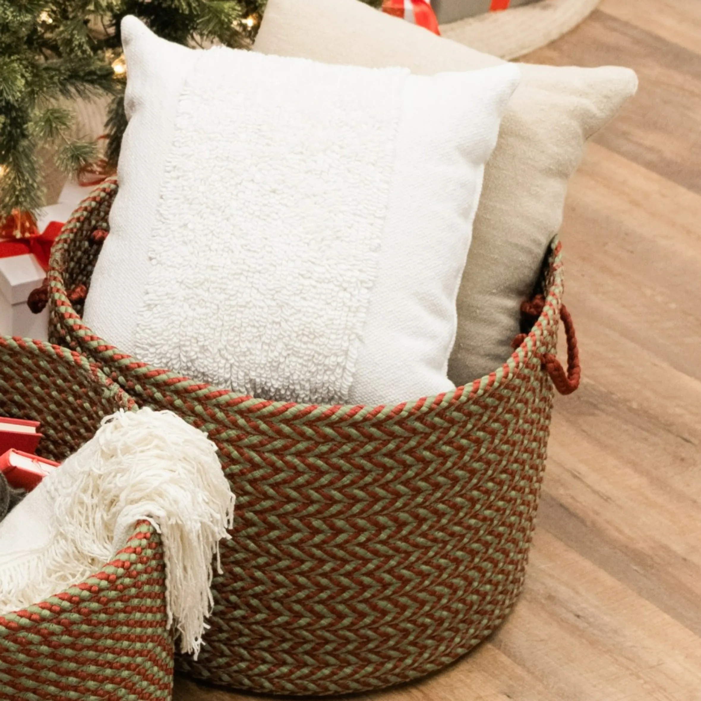 20" Red And Green Chevron Round Braided Holiday Jumbo Basket