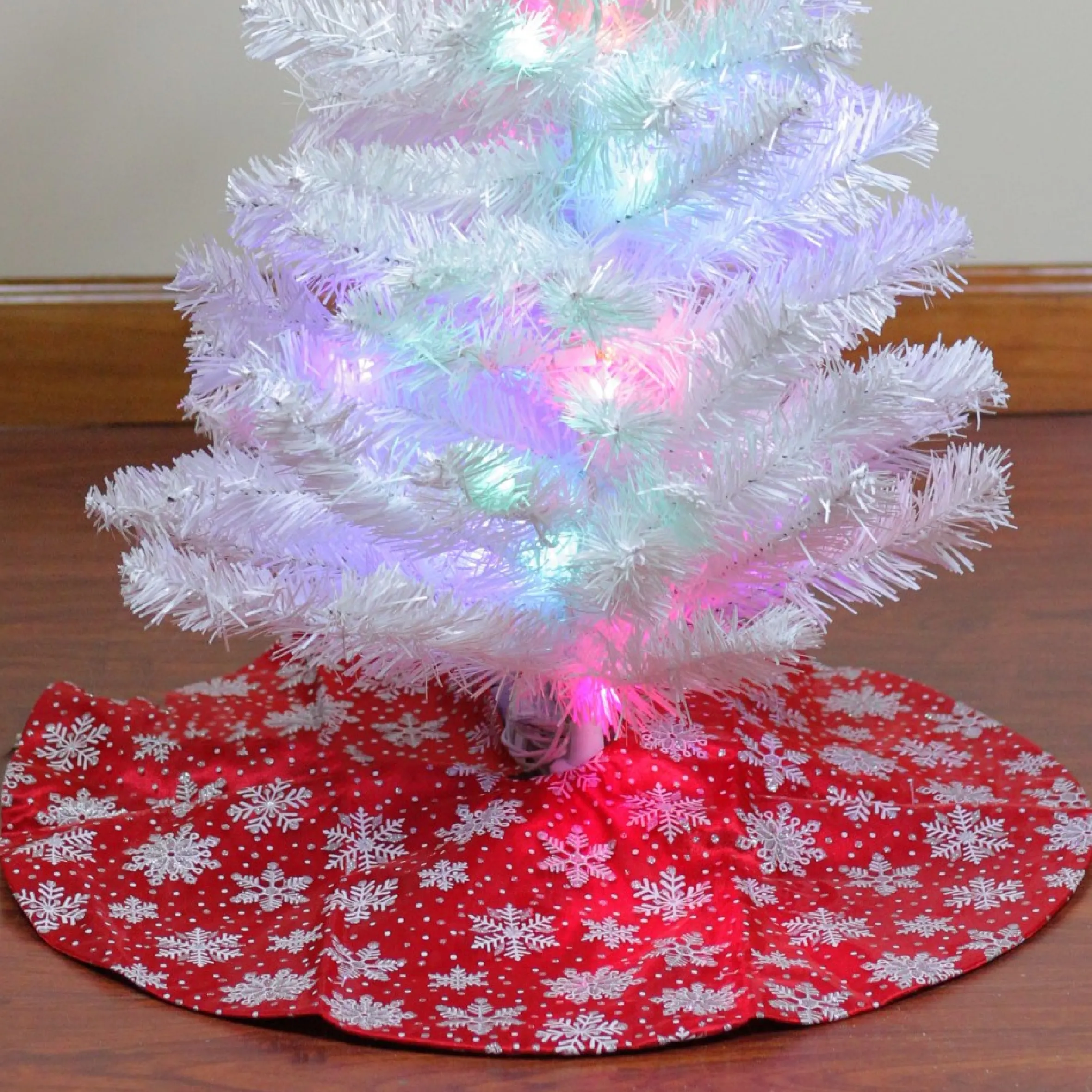 20" Red And White Glitter Snowflake Mini Christmas Tree Skirt
