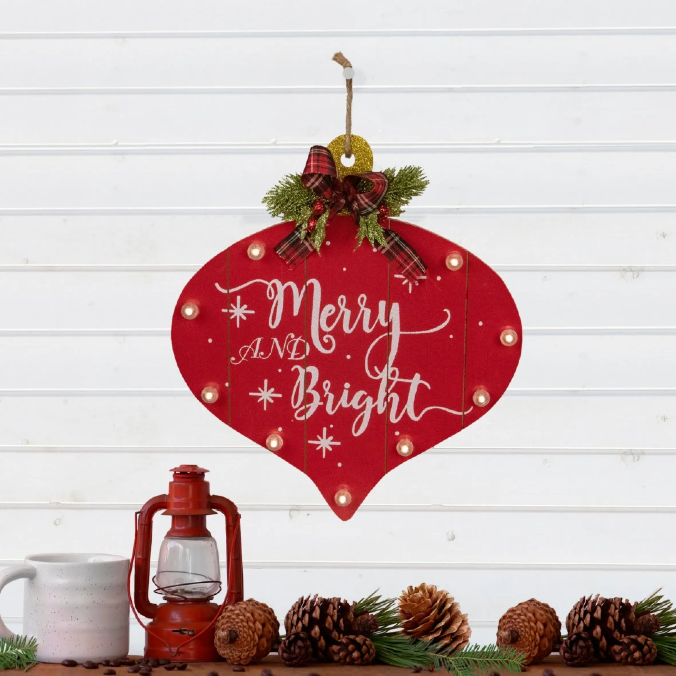 13.75" Red Onion Ornament "Merry And Bright" Christmas Sign