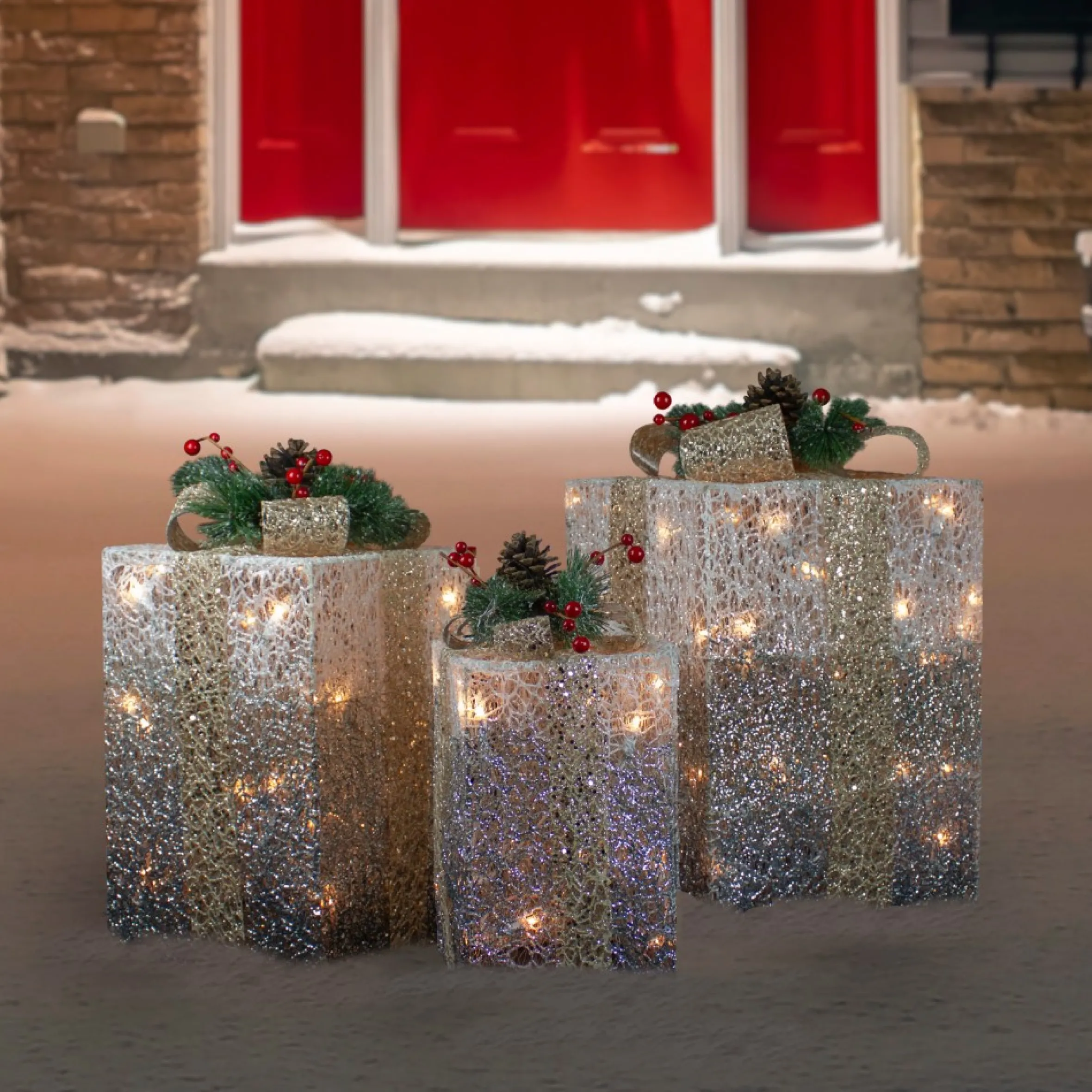 Set Of 3 Silver Mesh Glittered Gift Boxes Outdoor Decorations