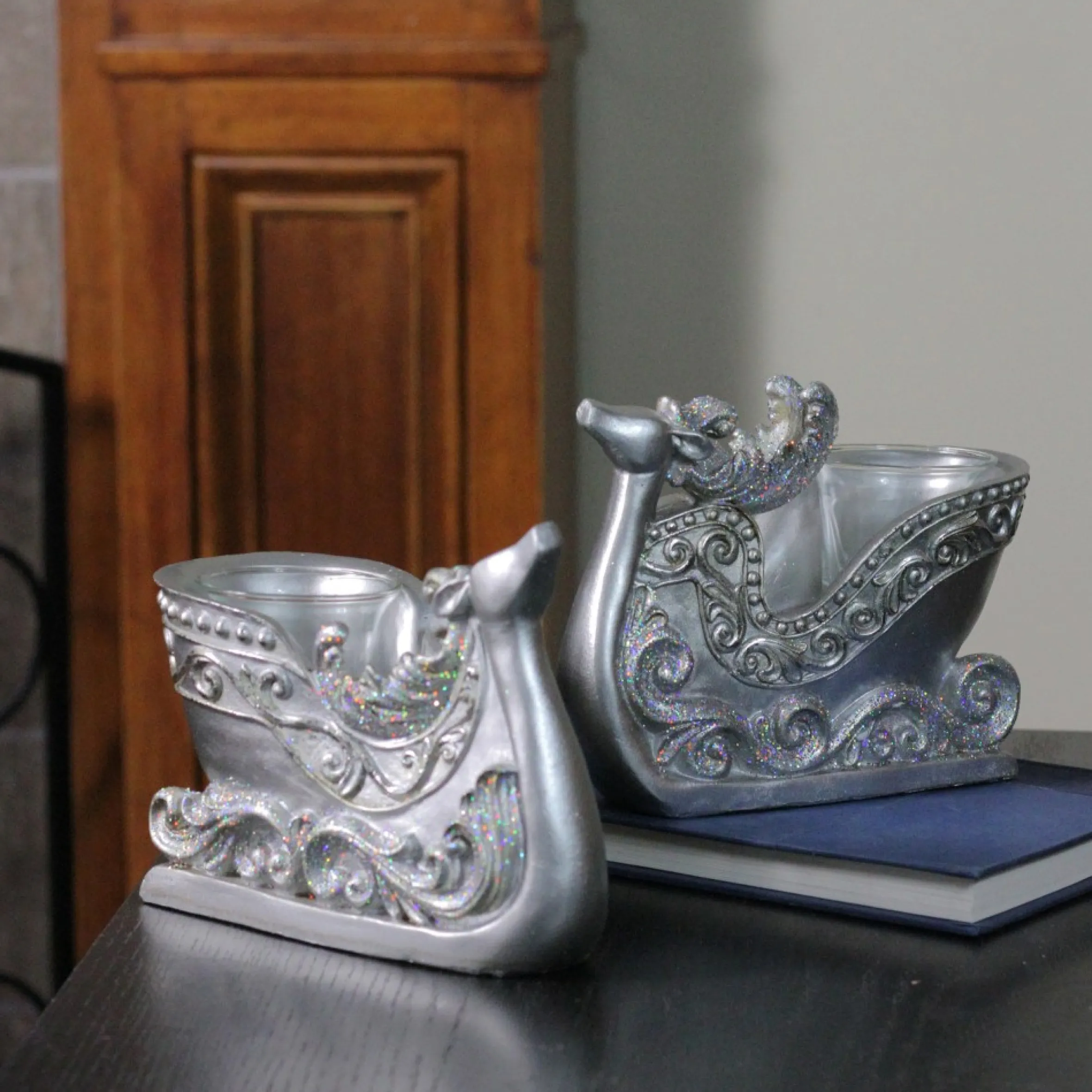 Set Of 2 Silver Reindeer Sleigh Christmas Tea Light Candle Holders 4.5"