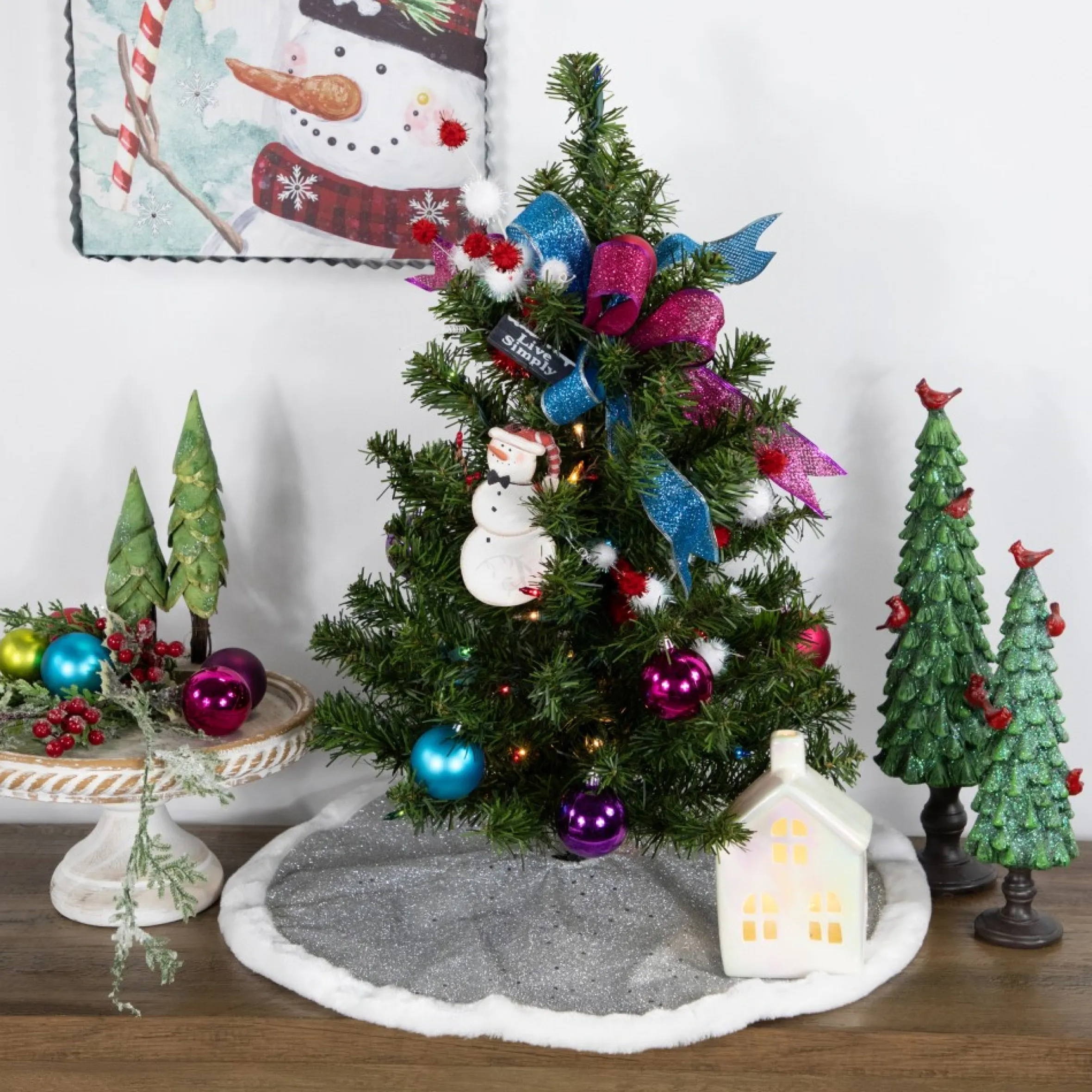 20" Silver Glittered Mini Christmas Tree Skirt With White Fur Trim