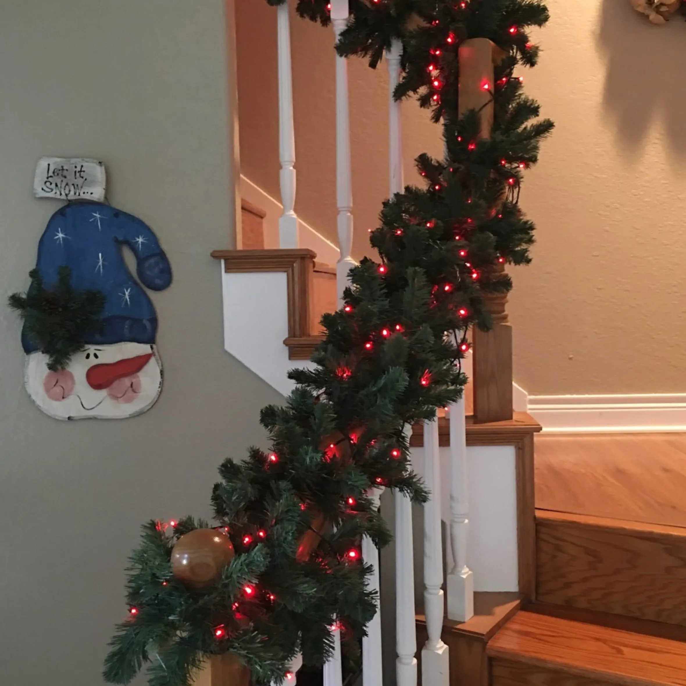 9' X 10" Colorado Spruce Artificial Christmas Garland, Unlit