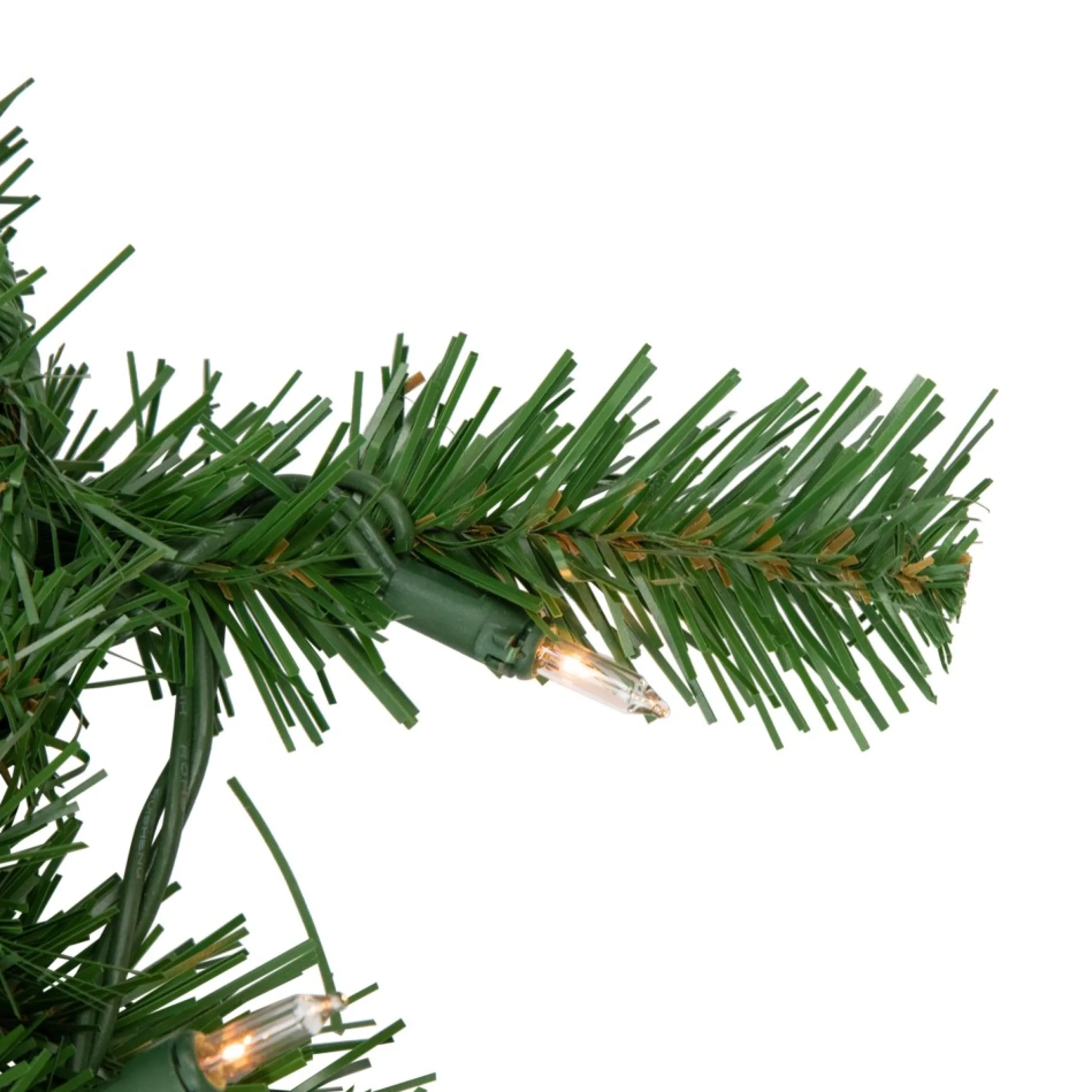9' X 10" Pre-Lit Dorchester Pine Artificial Christmas Garland, Clear Lights