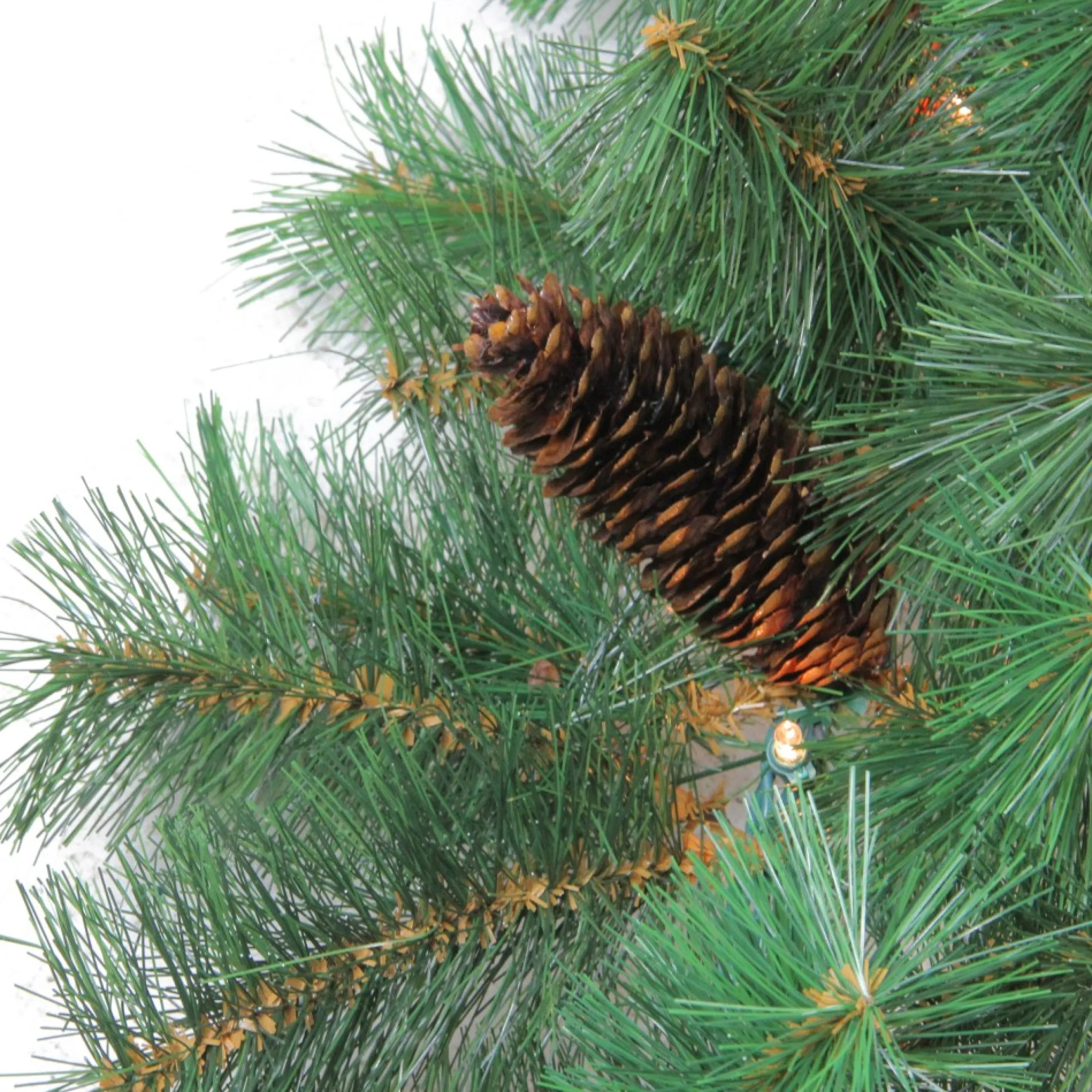 9' X 12" Pre-Lit Royal Oregon Pine Artificial Christmas Garland, Clear Lights